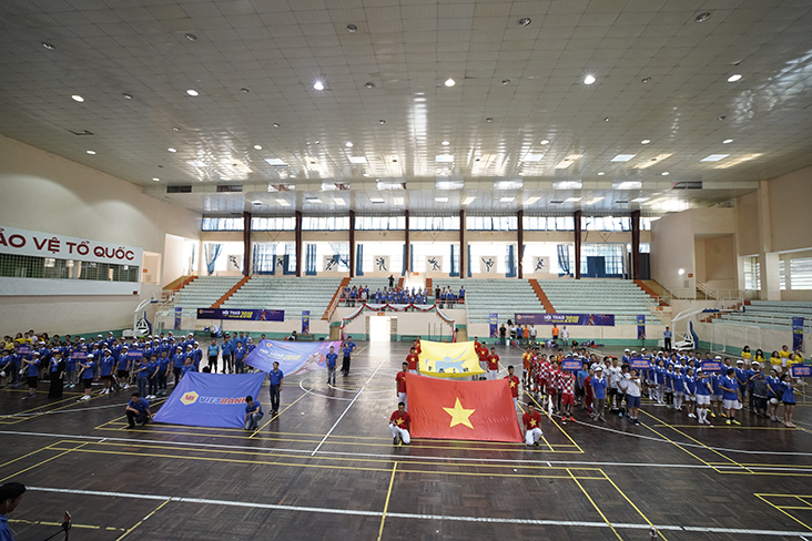 Toàn cảnh Lễ khai mạc Vòng chung kết – Hội thao Vietbank năm 2018.