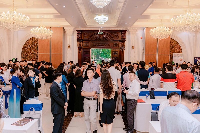 Hoạt động tại gian h&agrave;ng Vietbank trong khu&ocirc;n khổ Hội thảo