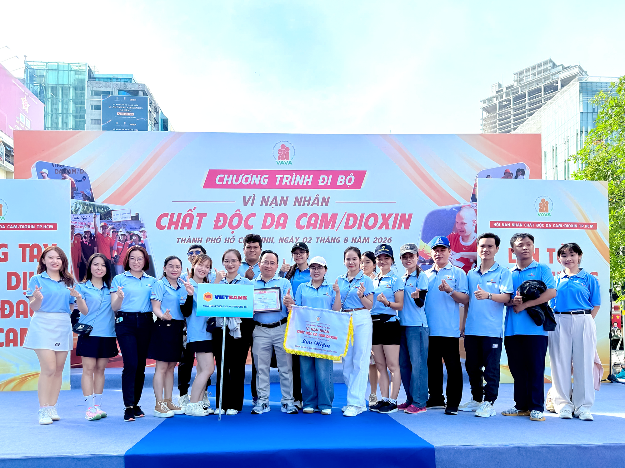 CBNV Vietbank chung tay lan tỏa thông điệp vì nạn nhân da cam